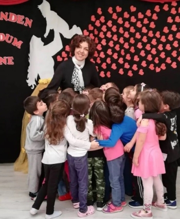 Bilecik’in sevilen ’Müdür Teyzesi’ emekli  oldu