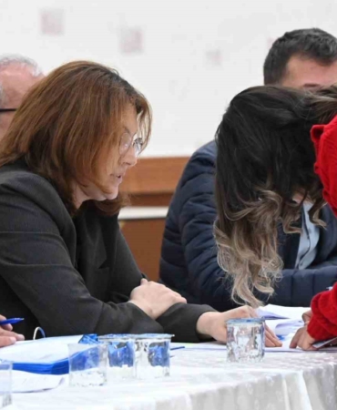 Bozüyük’te belediye ait dükkanlar ihaleye verildi