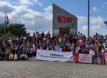 Burhaniyeli gençler gerçek kahramanlarla buluşuyor