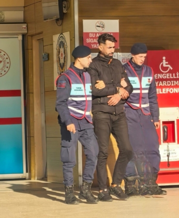 Bursa’da 26 yıl hapis cezası bulunan hırsız yakalandı