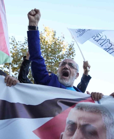 Bursa’da Yahya Sinvar için gıyabi cenaze namazı kılındı