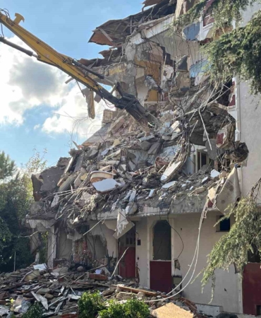 Büyükçekmece’de olası depremde yıkılma riski taşıyan sitede kentsel dönüşüm çalışması