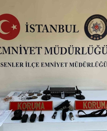 Çakarlı araçtan sahte polis çıktı