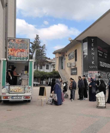 Cami imamı FETÖ elebaşı Gülen’in ölümü nedeniyle lokma dağıttırdı