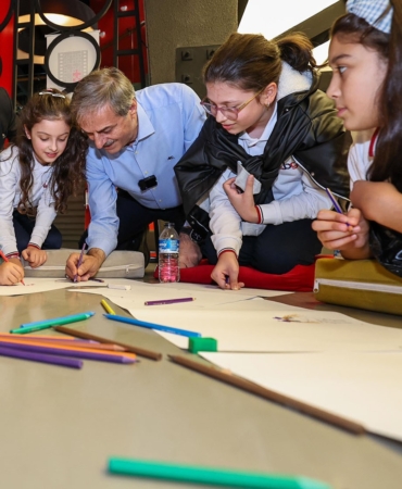 Çocuklara Yusuf Alemdar sürprizi