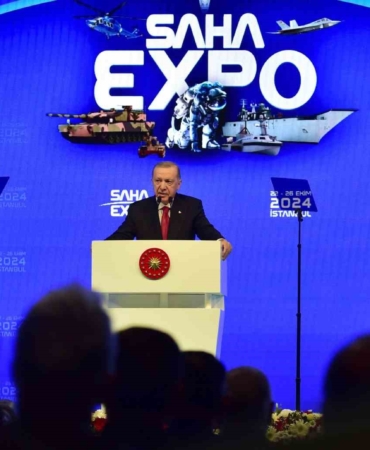 Cumhurbaşkanı Erdoğan: "Terörsüz Türkiye hedefimizle aramıza kimsenin girmesine müsaade etmeyeceğiz"