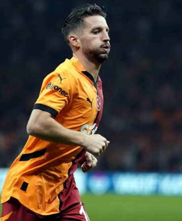 Dries Mertens, derbiyle 100. maçına çıkacak