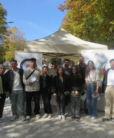 Emniyet ekiplerinden 5 bin 100 öğrenciye bilgilendirme platformu