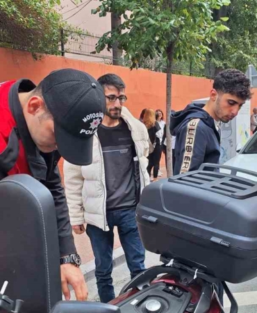 Fatih’te okul önlerinde asayiş denetimi gerçekleştirildi