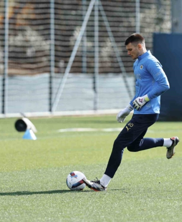 Fenerbahçe, Trabzonspor maçı hazırlıklarını sürdürdü