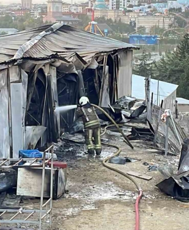 Gaziosmanpaşa’da işçilerin kaldığı konteynerlerde yangın