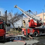 Gaziosmanpaşa’da korkutan yangın: Dumanlar kilometrelerce uzaktan görüldü