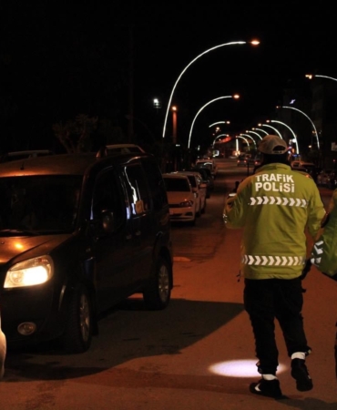 Gönen’de asayiş ve trafik uygulaması