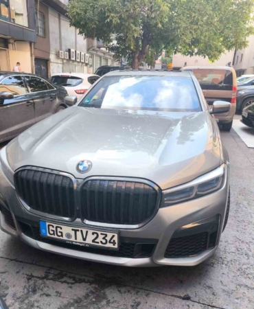 İnterpol’ün aradığı 2 lüks otomobil İstanbul’da bulundu