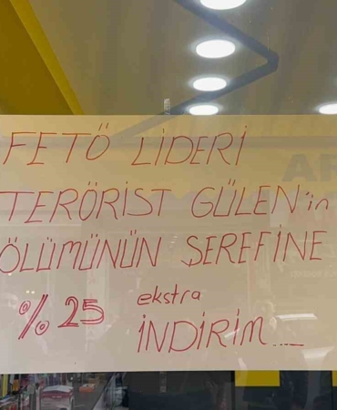İznik’te Esnaf, Fethullah Gülen’in ölümüne özel indirim başlattı