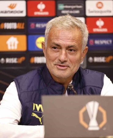 Jose Mourinho: "İçimde hala aynı ateşi, hırsı hissediyorum"