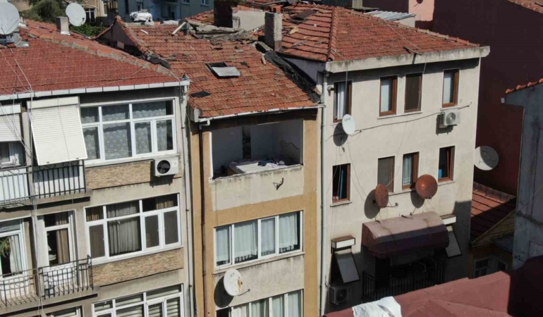 Kadıköy’de apartman dairesinde patlama: 1 yaralı