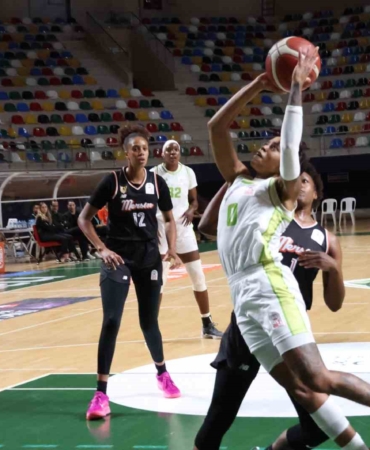 Kadınlar Basketbol Süper Ligi: Danilos Pizza: 77 - ÇBK Mersin: 97