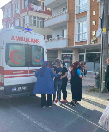 Kapaklı’da 4. kattan düşen çocuk yaralandı