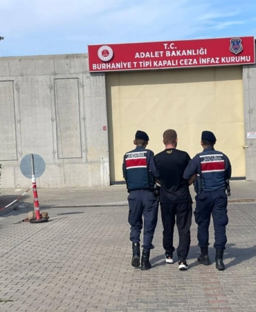 Kesinleşmiş hapis cezası bulunan kişi kordon sefası yapacakken jandarmaya yakalandı