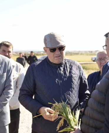 Milletvekili Gider, Biga’da zarar gören tarım arazilerini inceledi