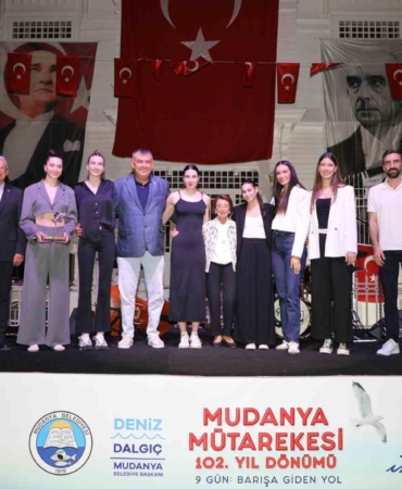 Mütareke 102. yıl etkinliklerine görkemli final