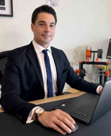 Nikita Türkmen’den diş sağlığında yapay zeka destekli 3D printer sistemi