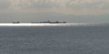 Pendik açıklarında gemi yangını