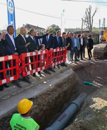 Sakarya’da 25 milyon TL’lik alt yapı yatırımı için ilk kazma vuruldu