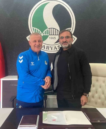 Sakaryaspor, teknik adam Mesut Bakkal ile anlaştı