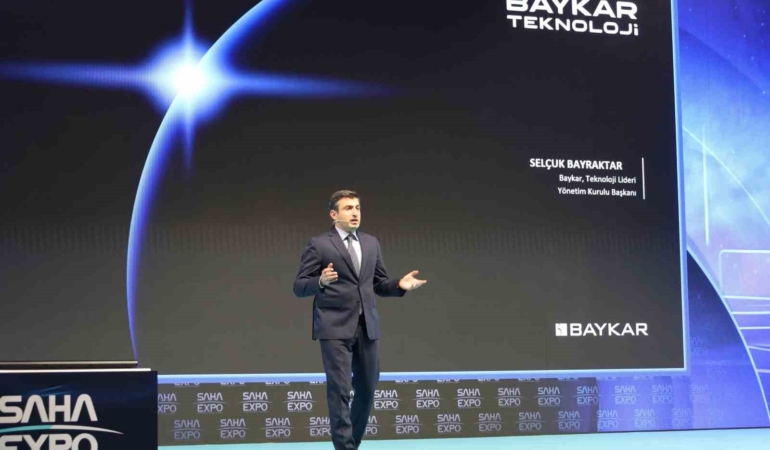 Selçuk Bayraktar: "2025’te 10 adetten fazla KIZILELMA’yı üretmeyi hedefliyoruz"