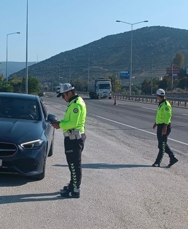 Trafik denetleme ekiplerinden ceza yağdı