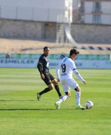 Trendyol 1. Lig: Bandırmaspor: 3 - Sakaryaspor: 2