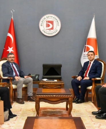 Türk Kızılay Bilecik Şube Başkanı Ateş’ten Rektör Kaplancıklı’ya ziyaret