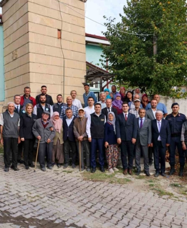 Vali Aygöl, Kavacık köyünde vatandaşları dinledi