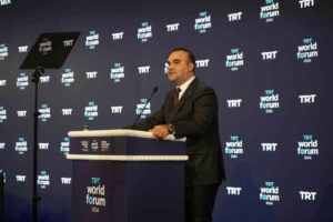 Bakan Kacır: "Türkiye’nin dünyadaki teknolojide öncü rolünün ispatı, Bayraktar TB3’ün kısa pistli gemilere iniş kalkış yapan ilk SİHA olması"