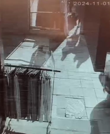 Bayrampaşa’da İSTAÇ tankeri araçları ezdi, 3 kişinin ölümden döndüğü kaza anı kameraya yansıdı: 5 yaralı