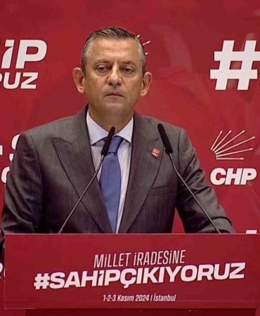 CHP Genel Başkanı Özgür Özel, partisinin grup değerlendirme toplantısına katıldı