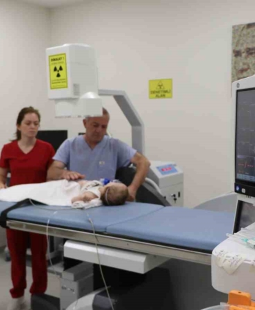 Çocuklarda böbrek taşı belirtilerine dikkat