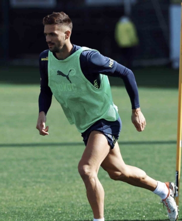 Fenerbahçe, Trabzonspor maçı hazırlıklarına devam etti