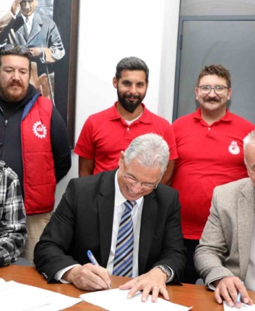 Mudanya Belediyesi’nde sözleşme sevinci