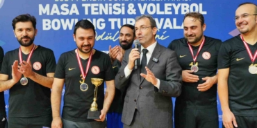 Pendik’te öğretmenler turnuvasında ödüller sahiplerini buldu