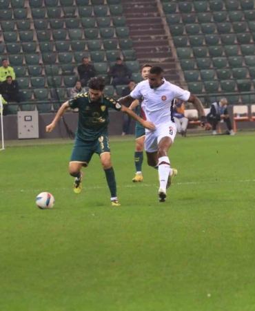 Trendyol 1. Lig: Kocaelispor: 2 - Fatih Karagümrük: 1