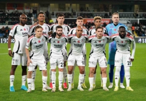 Trendyol Süper Lig: RAMS Başakşehir: 0 - Beşiktaş: 0 (Maç devam ediyor)