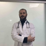 ’Alkol oyunu’ hastanelik etti: Sahte ve orijinalini karıştırarak içmek istedi, ikisi de sahte çıktı