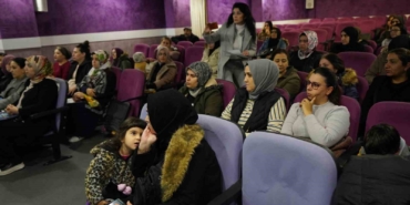 Beylikdüzü’nde veliler için sağlıklı yaşam semineri düzenlendi