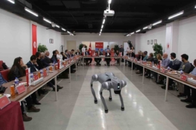 Doğuş Üniversitesi robotik inovasyonun merkezi olmaya hazırlanıyor