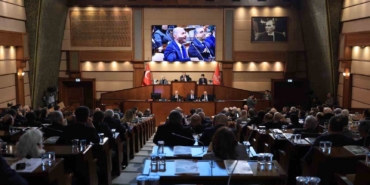 İBB Meclisinde İSPARK ücretlerin yüzde 115 zam kararı