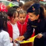 İlkokul öğrencileri jandarma mesleği hakkında bilgi sahibi oldu
