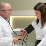 Kalp ameliyatlarında yeni dönem: Küçük kesi ve kalbi durdurmadan müdahale